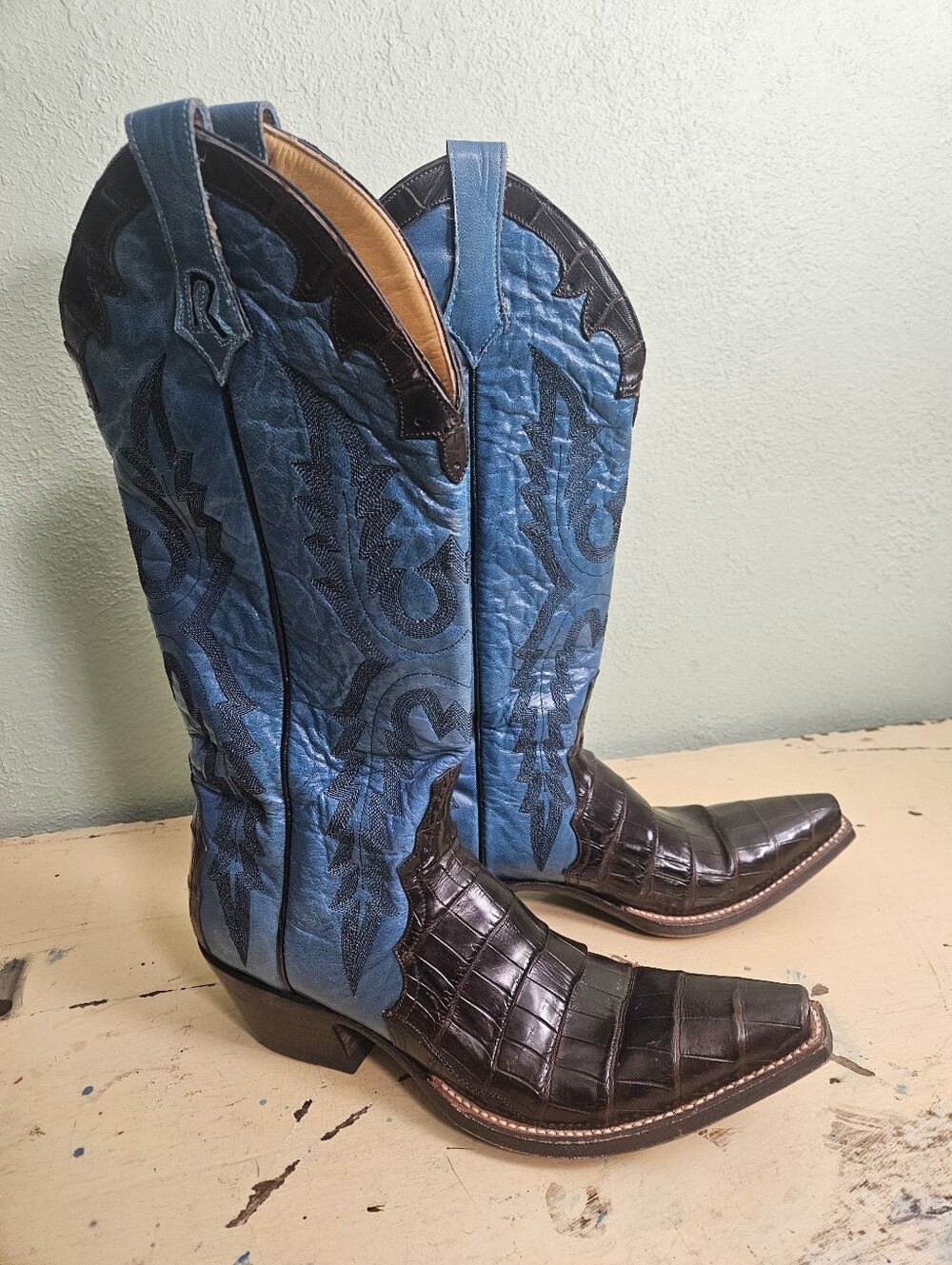 Rod Patrick Triad Blue & Brown Caiman Women’s Boots 9AA
